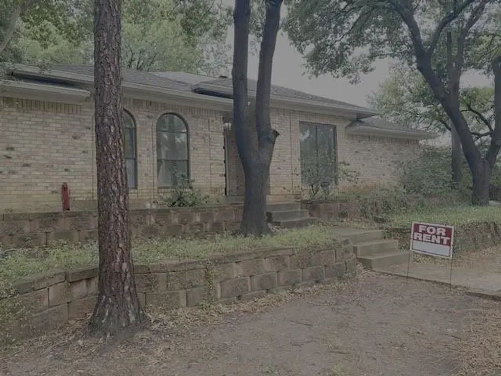 4140 Hackmore Loop, Irving