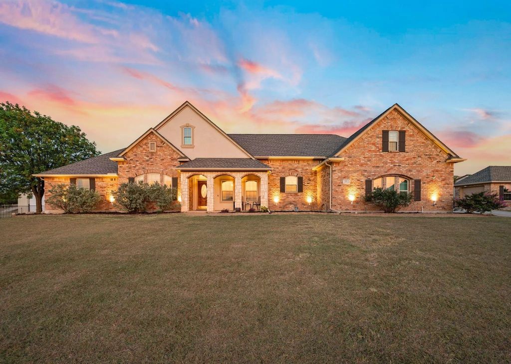 1110 Mount Lane, Rhome