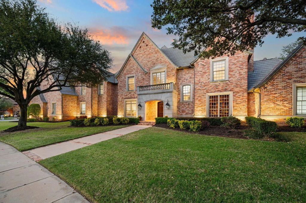 5701 Morlaix Court, Colleyville