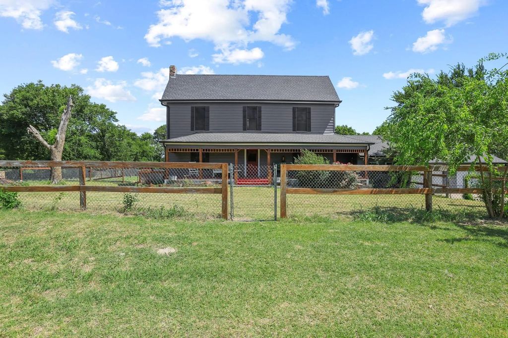 4453 Fm 902, Howe