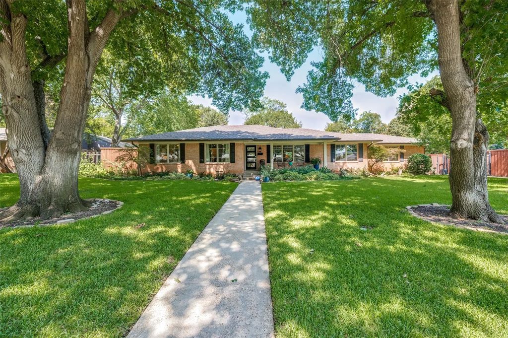10411 Gooding Drive, Dallas