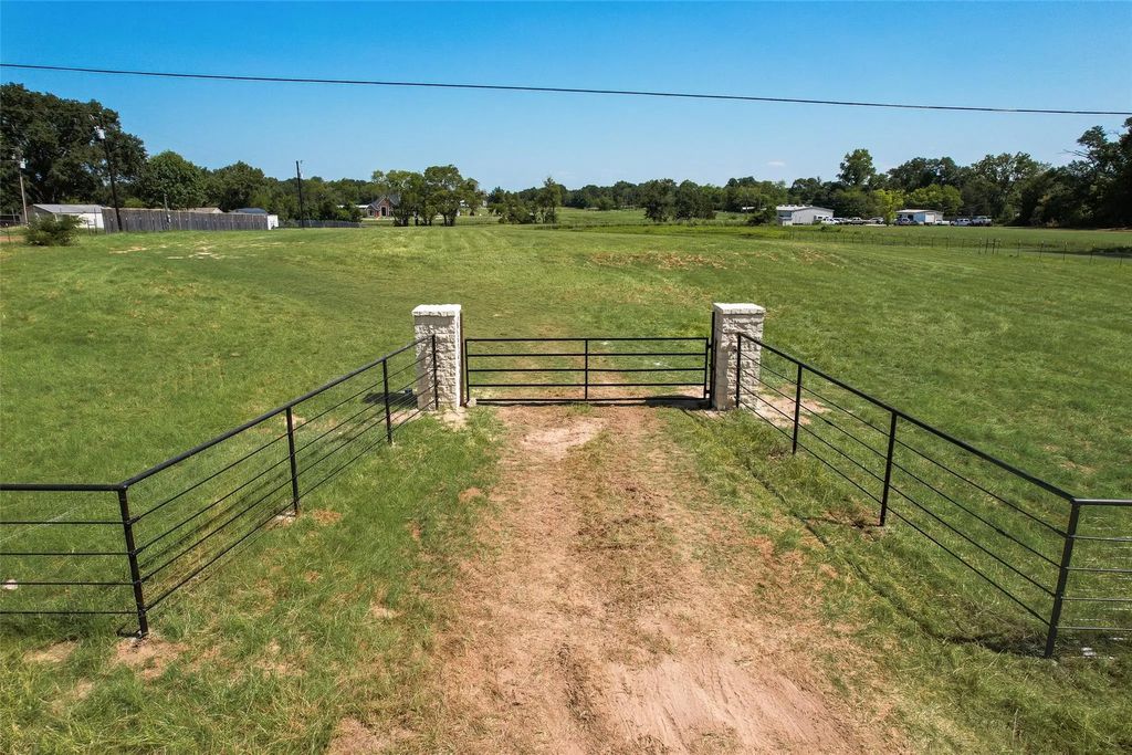554 Vz County Road 2517, Canton