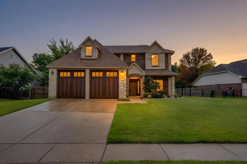 2505 Glen Ranch Drive, Burleson