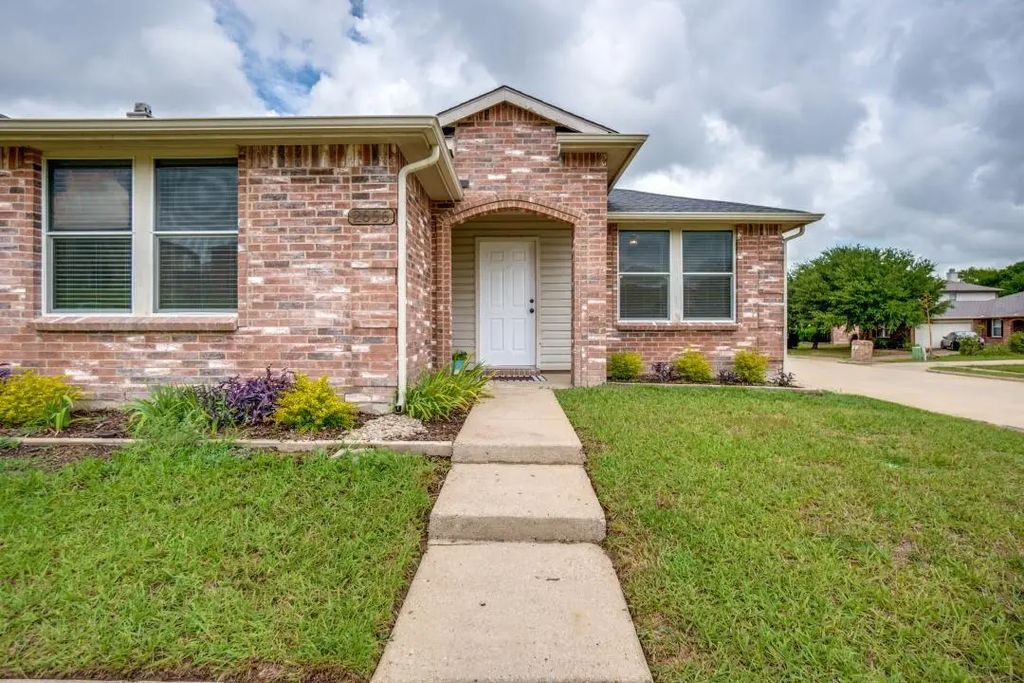 2656 Guadalupe Drive, Mesquite