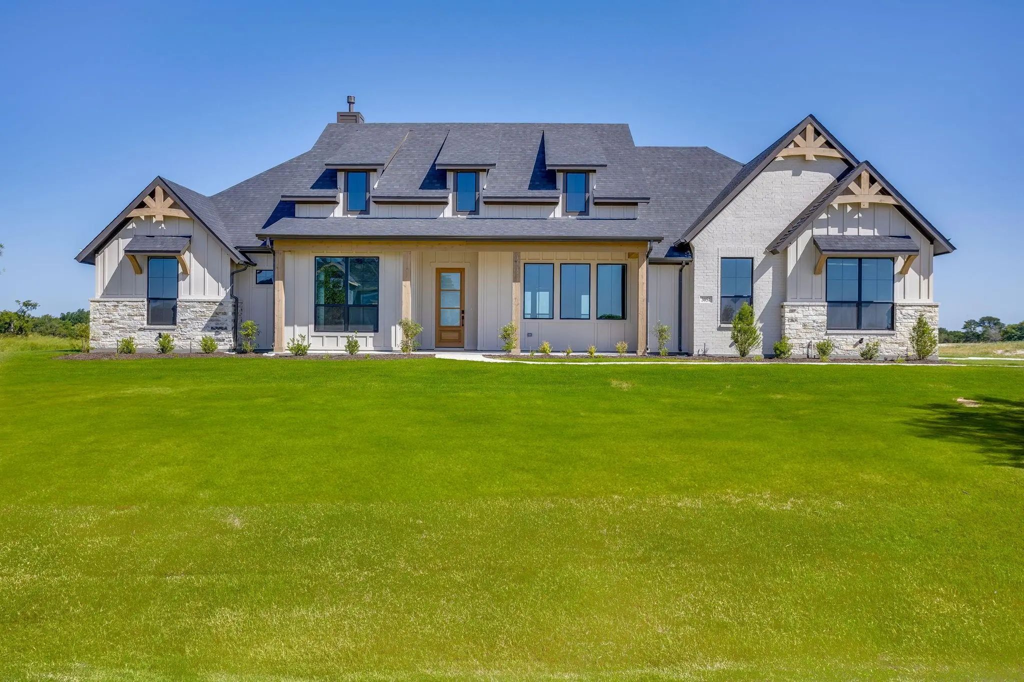 Photo of Listing #21330254