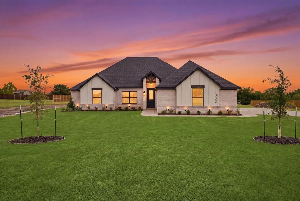 1033 Uplift Drive, Weatherford