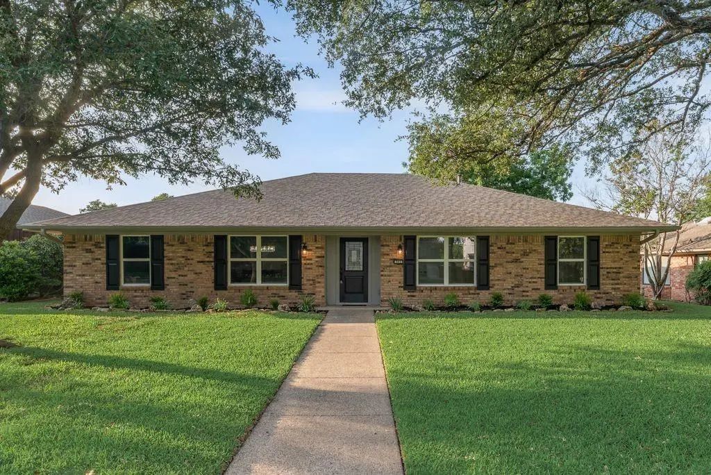 302 Shady Hill Drive, Richardson