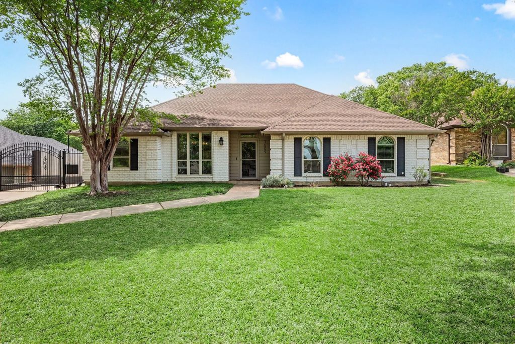7509 Kingswood Court, North Richland Hills