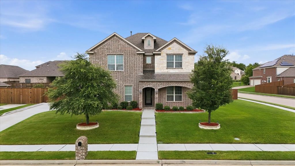 3033 Charing Cross Road, Midlothian