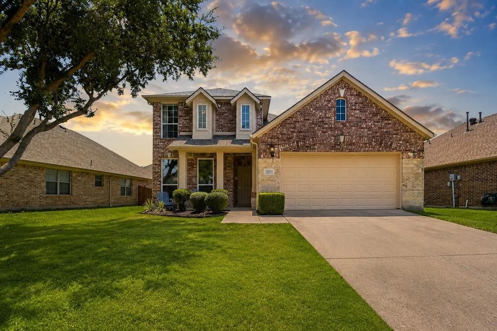 2804 Evening Mist Drive, Little Elm