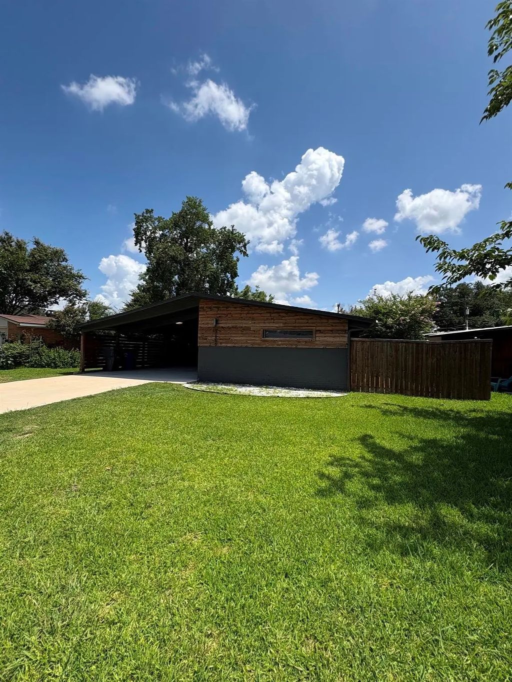 3609 Seguin Drive, Dallas