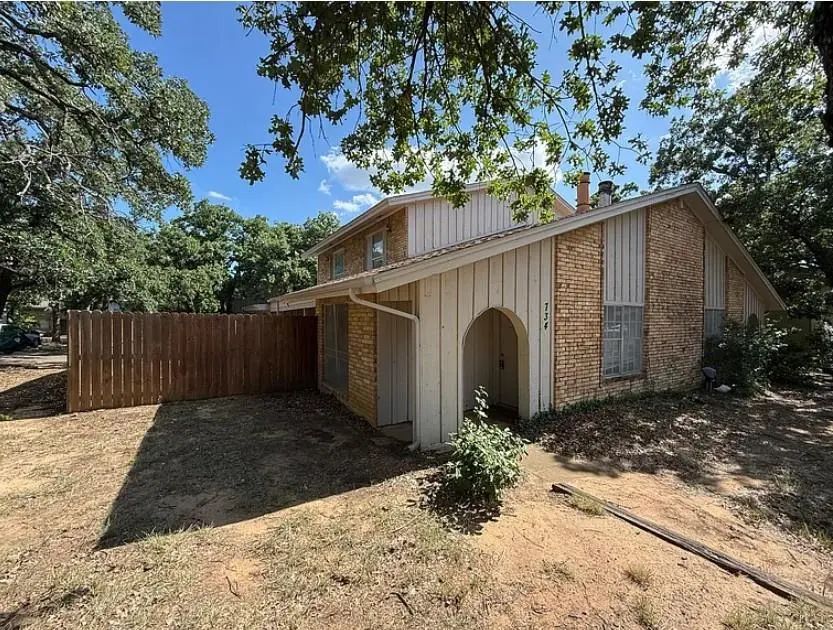 Photo of Listing #21330879