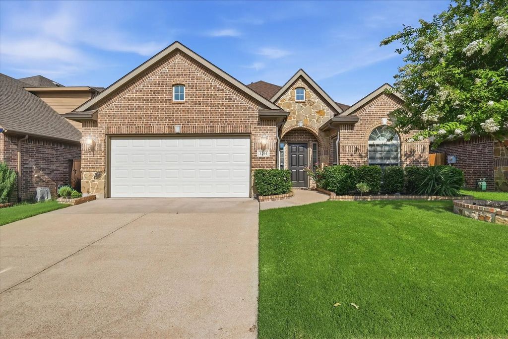 3204 Capetown Drive, Denton