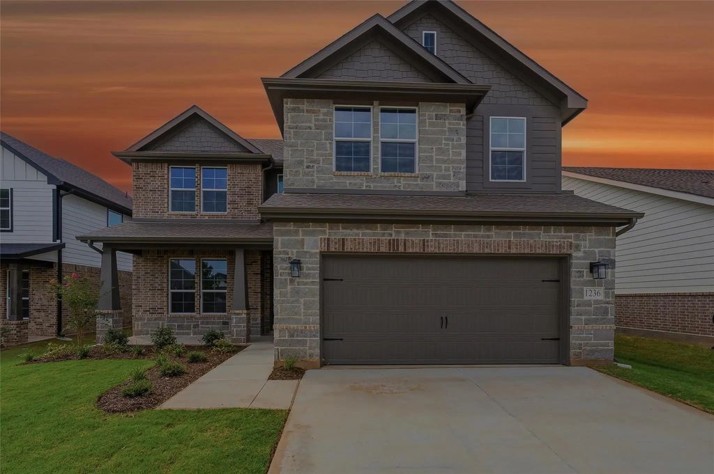 1236 Colca Drive, Springtown