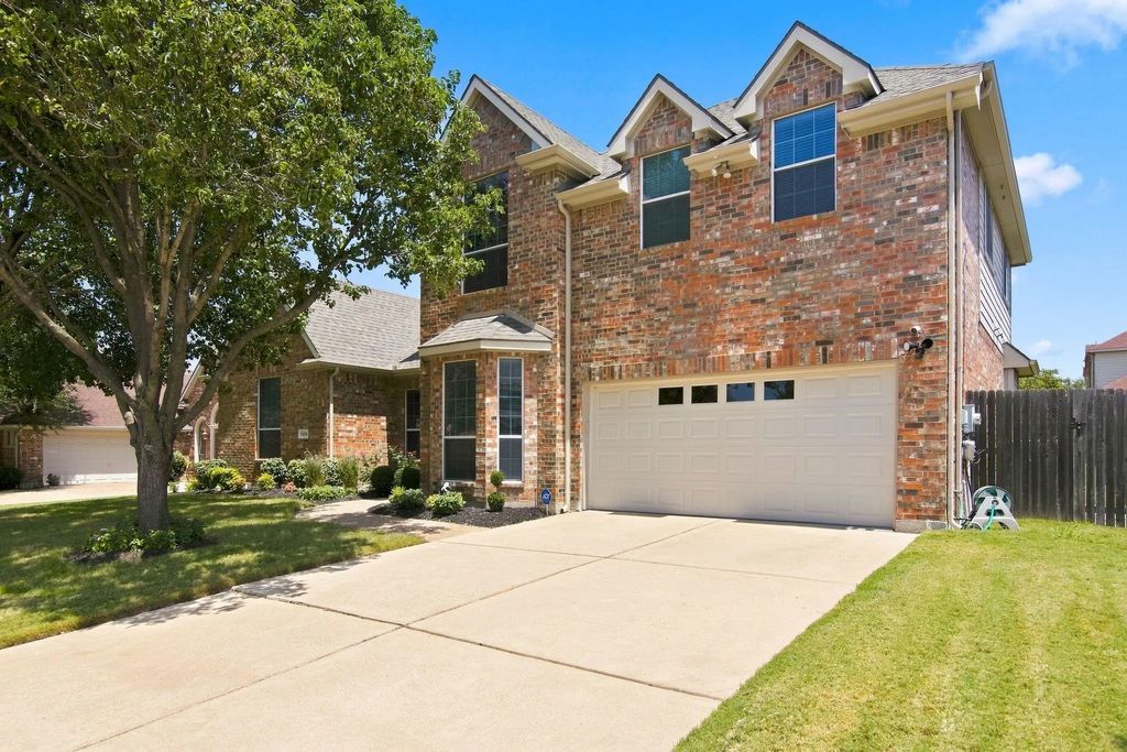 1406 Lennox Way, Mansfield