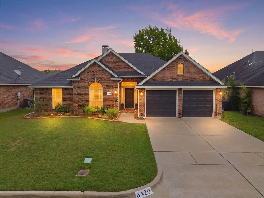 6429 Windwood Court, Fort Worth