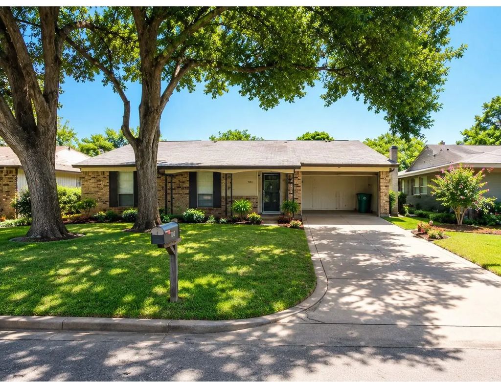 5408 Parkview Drive, Haltom City