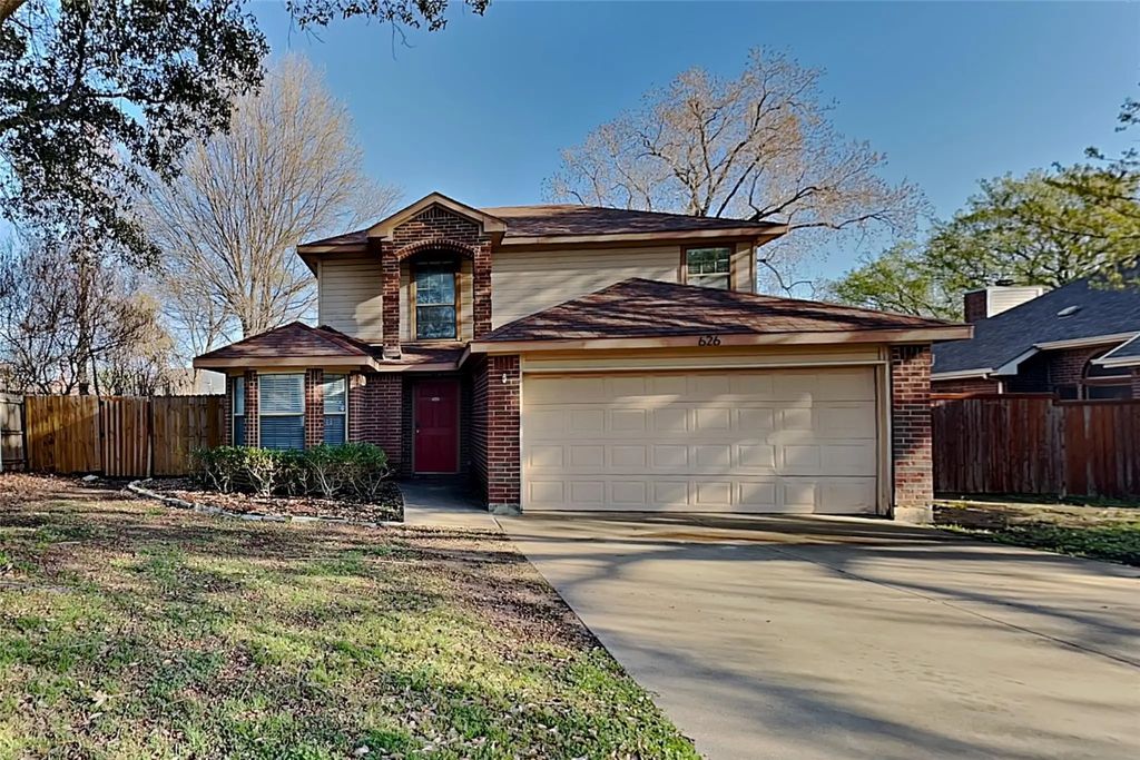 626 Dove Creek Circle, Grapevine