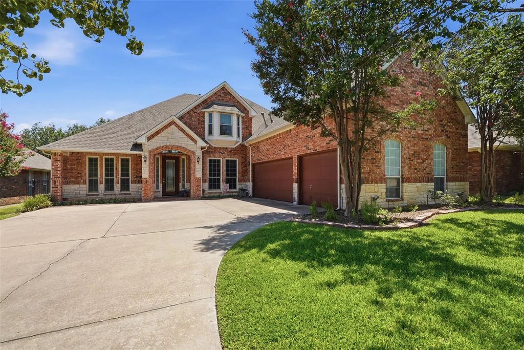 6333 Southern Hills Drive, Fort Worth