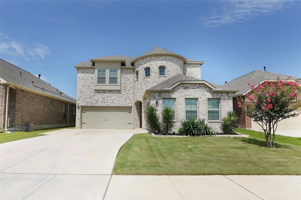 9320 Meadowpark Drive, Denton