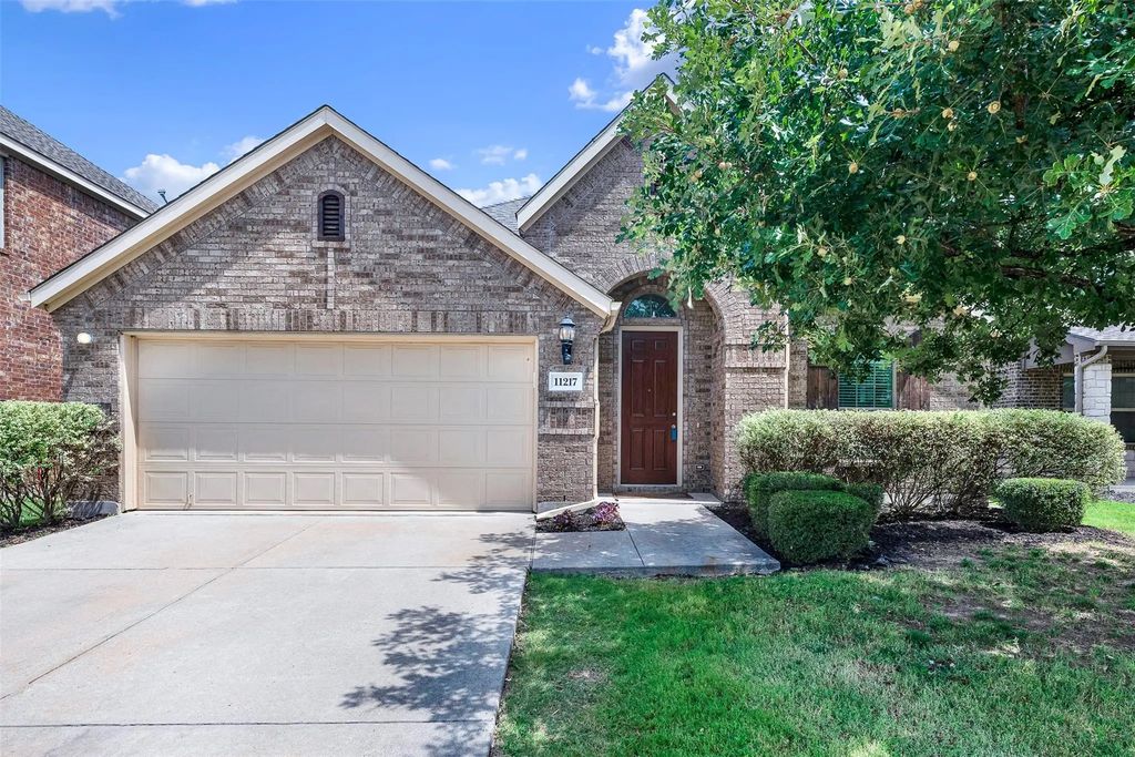 11217 Gibbons Creek Drive, Frisco