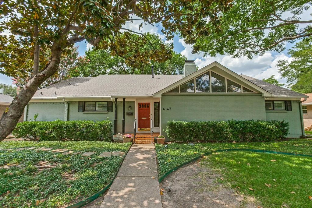 6147 E University Boulevard, Dallas