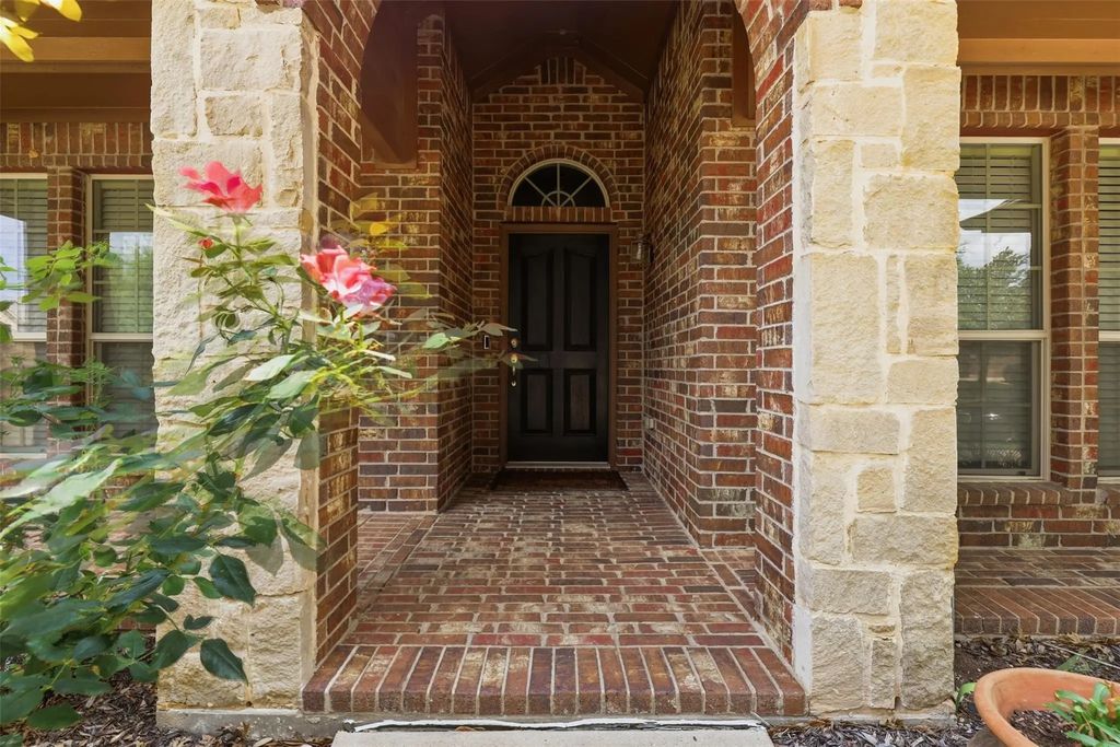 1608 Salado Trail, Weatherford