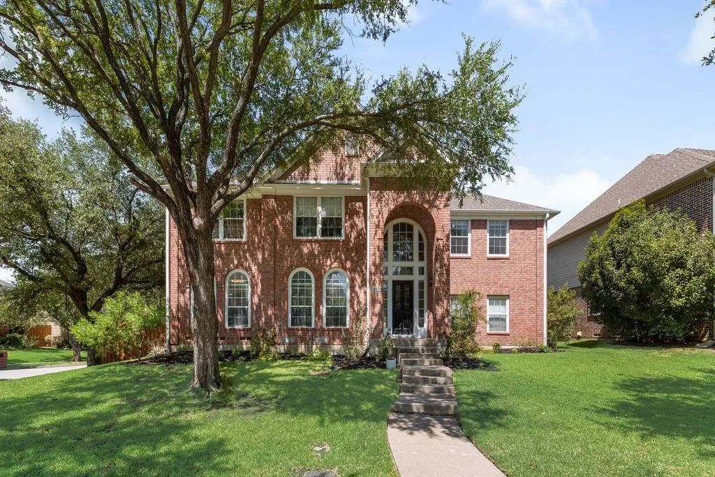 7713 Pine Street, Irving