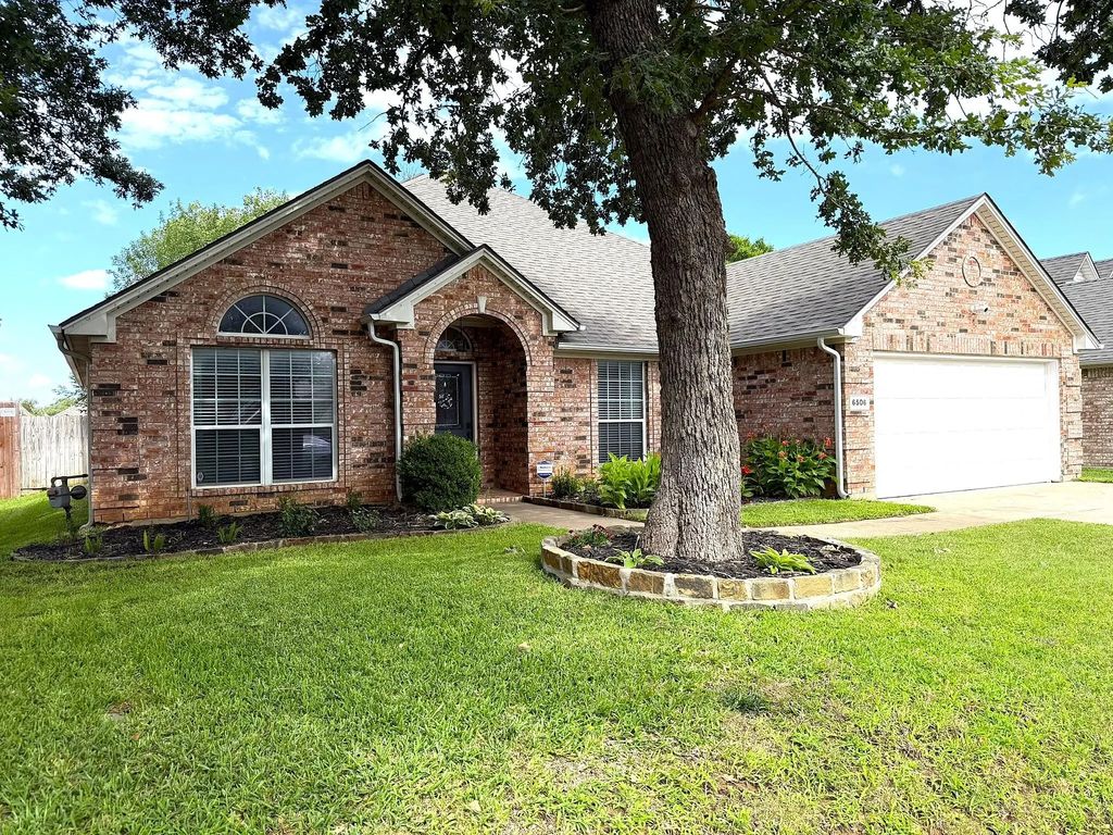 6506 Bluebird Drive, Arlington