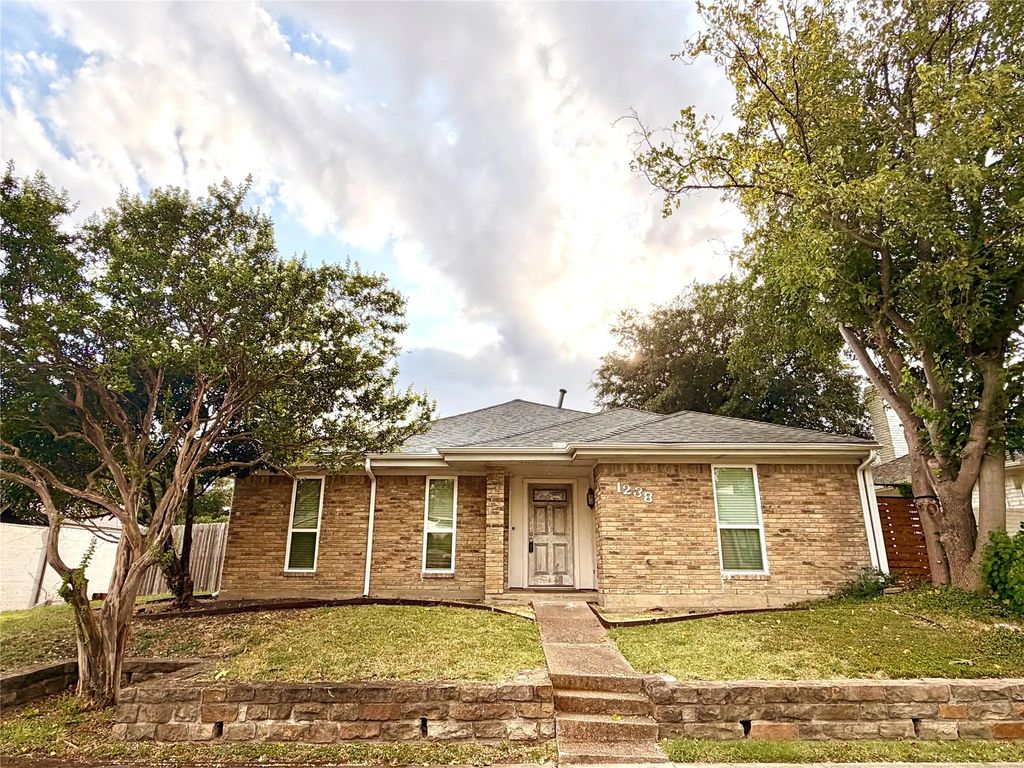 1238 Richland Oaks Drive, Richardson
