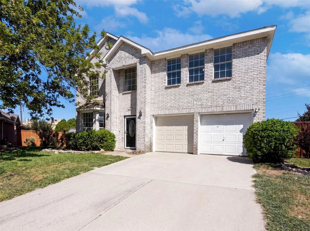 861 Pimernel Lane, Plano