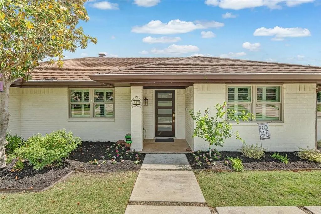 27 Crestwood Drive, Trophy Club