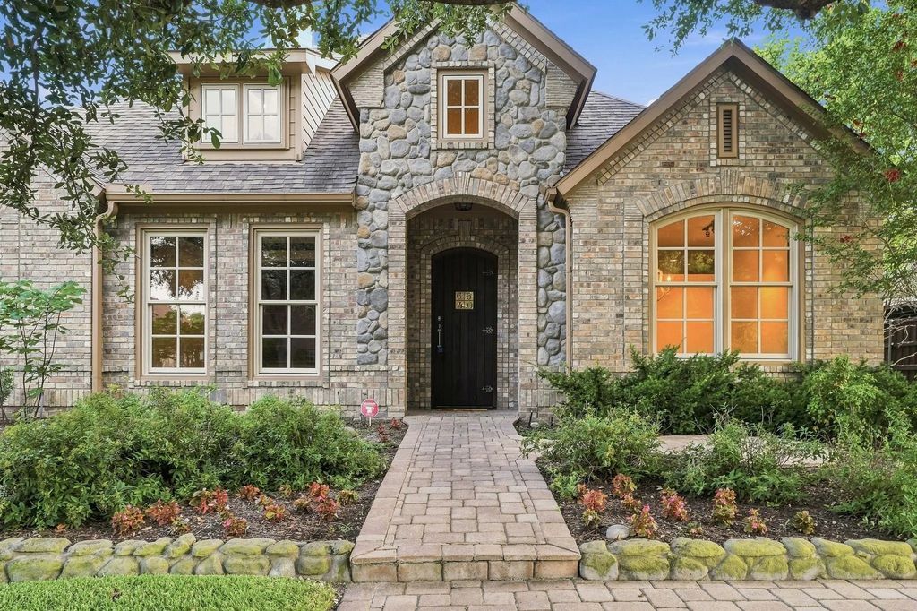 6640 Gretchen Lane, Dallas