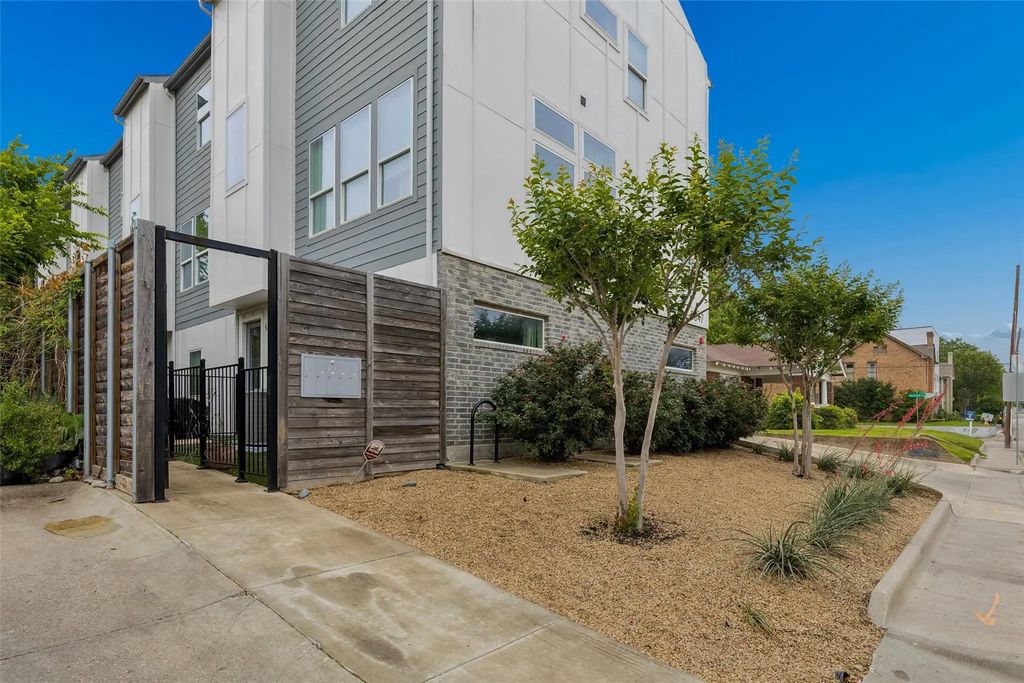 5647 Live Oak Street 101, Dallas