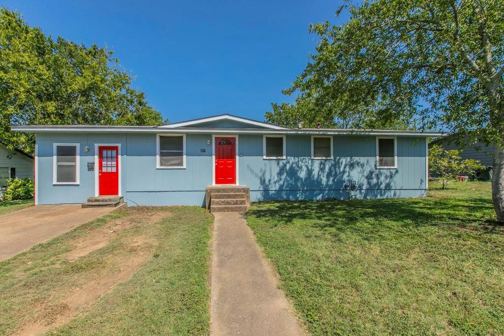 207 N Avenue U, Clifton