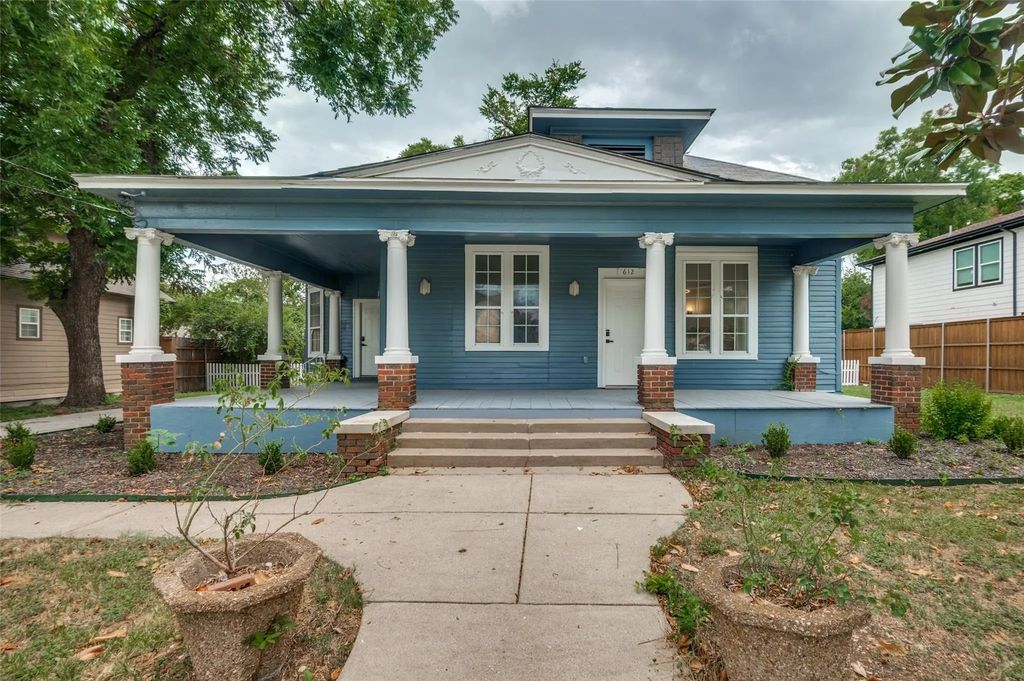 612 W 9th Street, Dallas