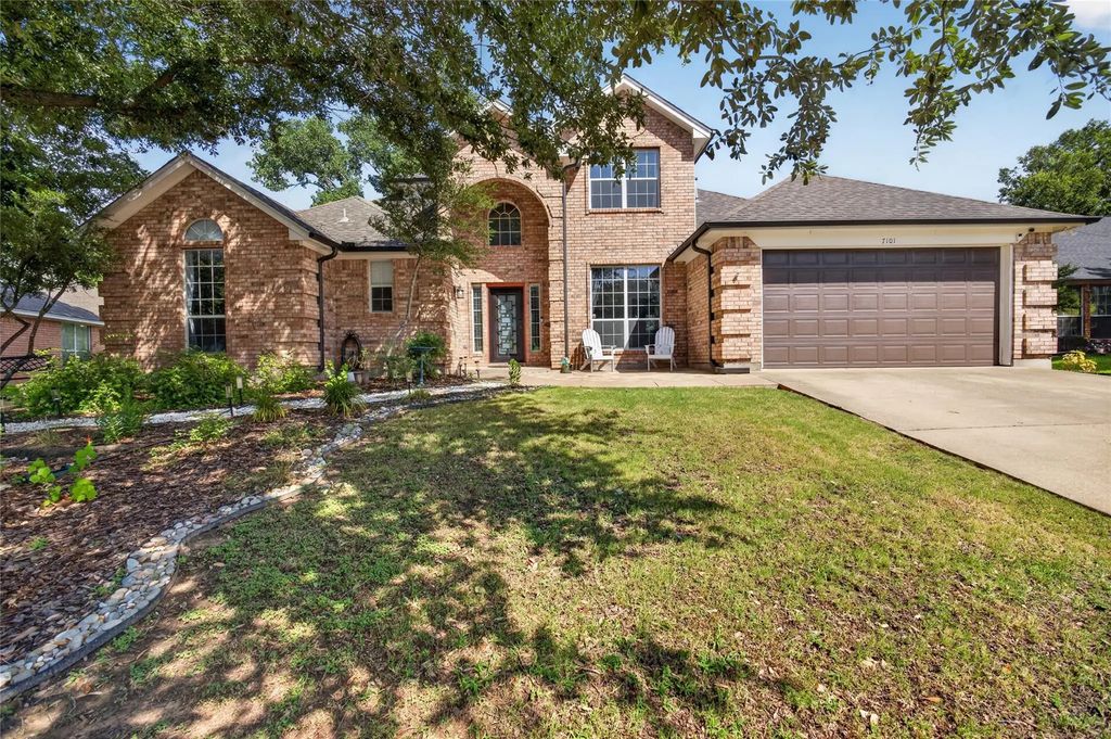 7101 Aspen Wood Trail, Fort Worth