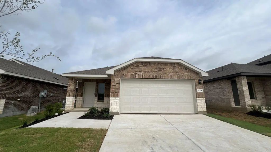541 Sterling Thicket Lane, Denton