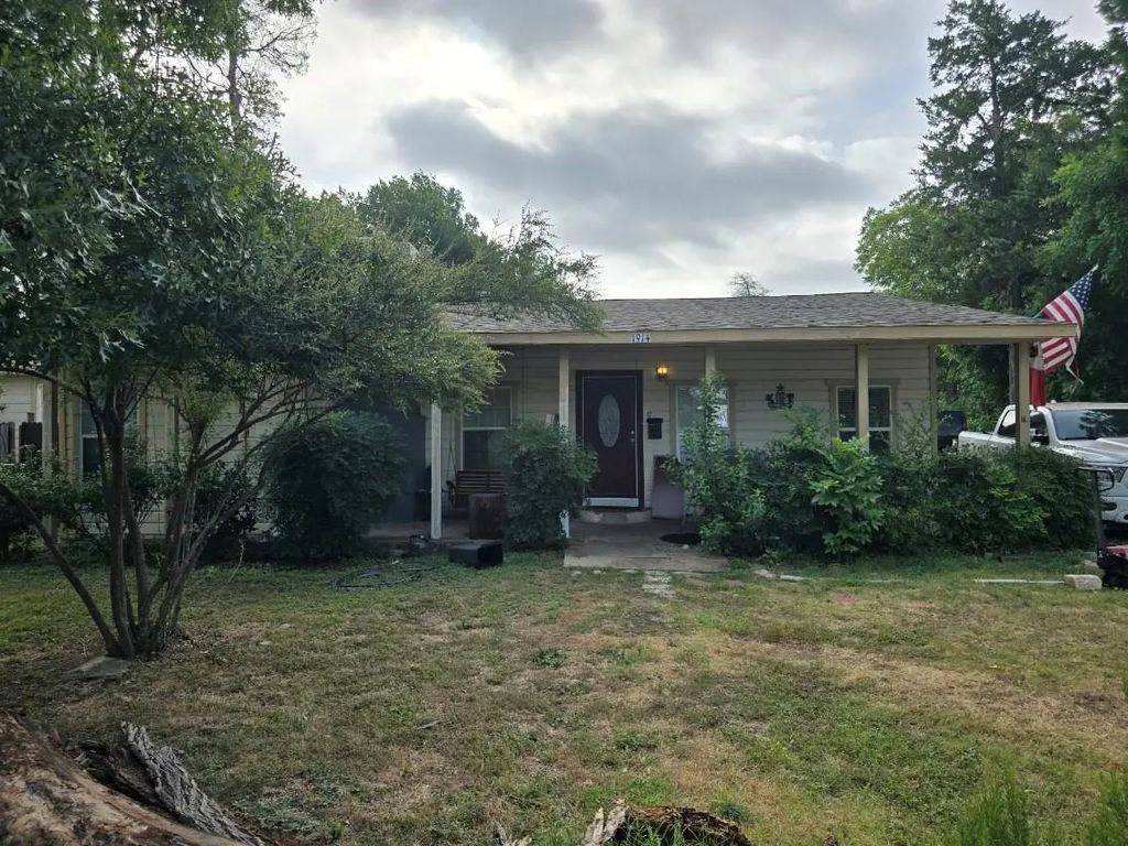 1914 S Polk Street, Dallas