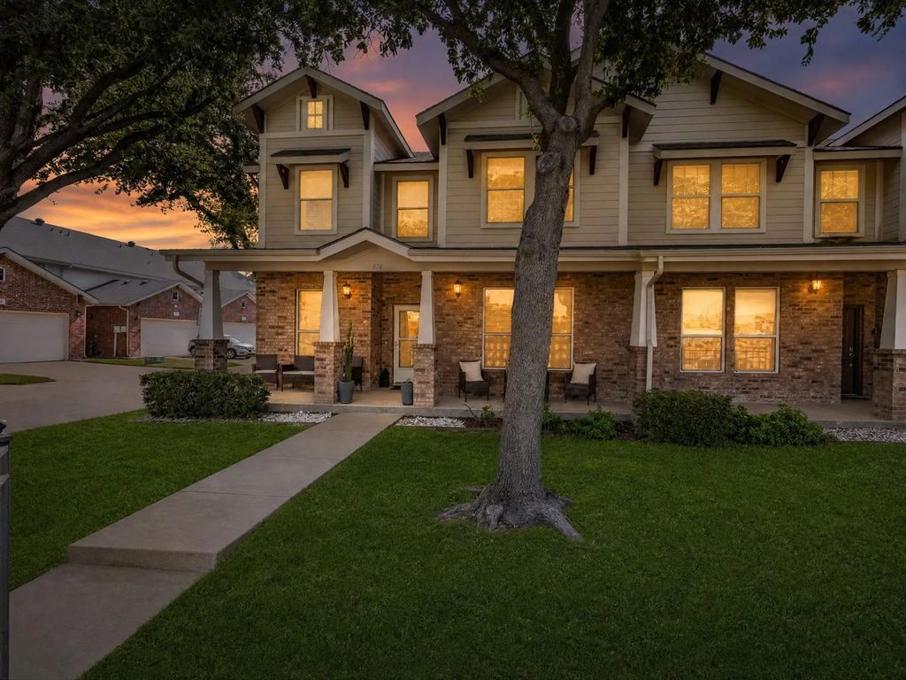 676 S Charles Street, Lewisville