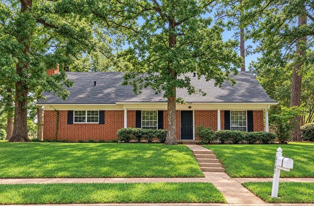 9403 Wardlow Street, Shreveport