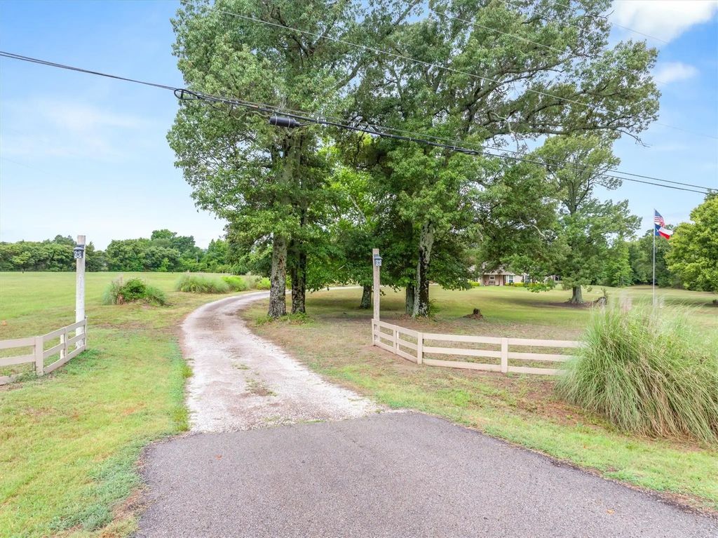 16775 State Highway 64, Ben Wheeler