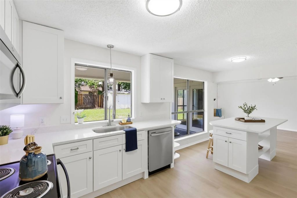 6461 Westridge Drive, Watauga