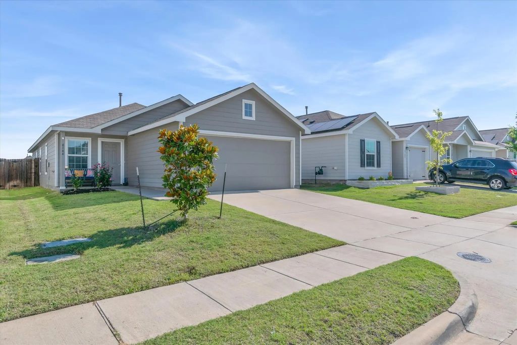 4144 Wintergreen Dr, Forney