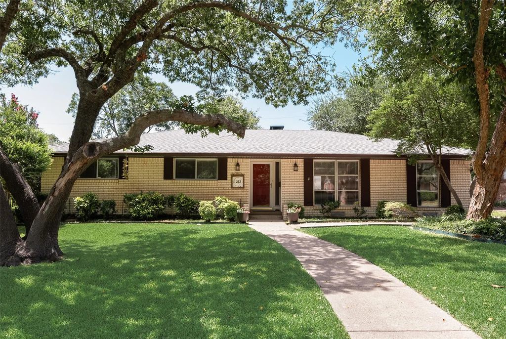 1213 Elmwood Drive, Richardson