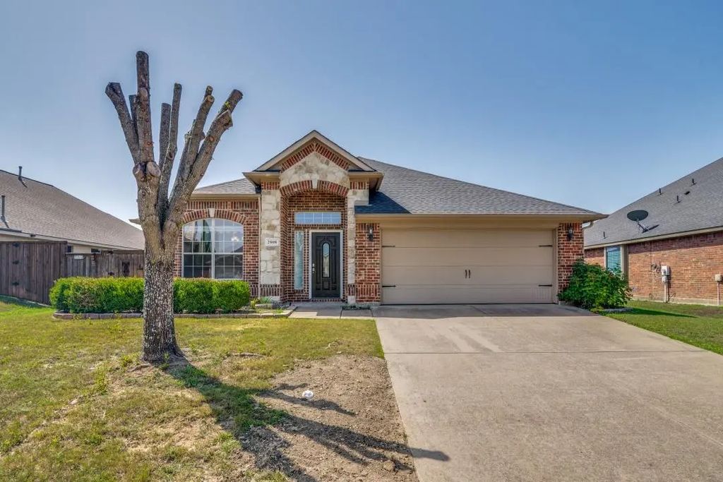 2808 Tanager Drive, Mesquite