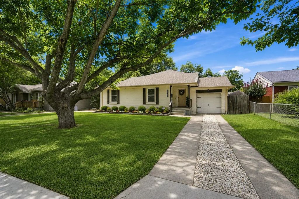 10547 Cayuga Drive, Dallas
