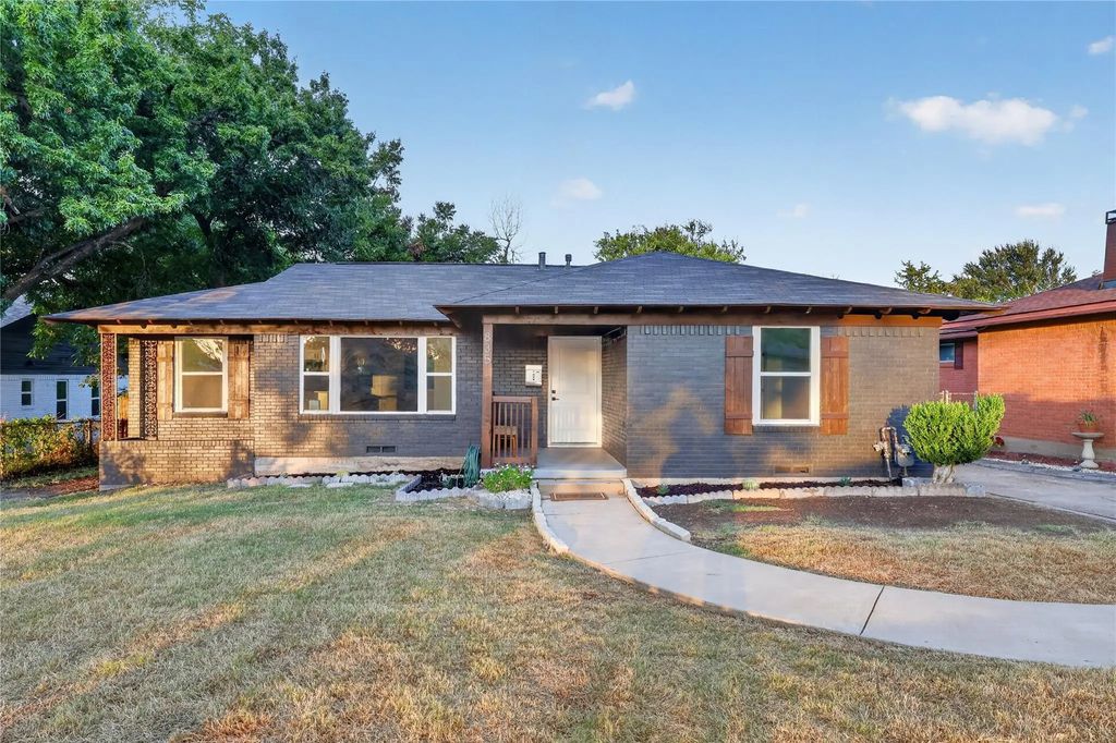 835 Glen Arbor Drive, Dallas