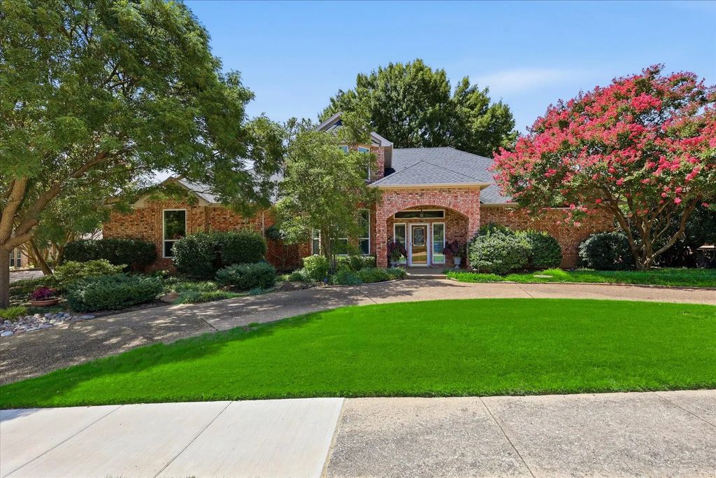 623 E Bethel School Road, Coppell