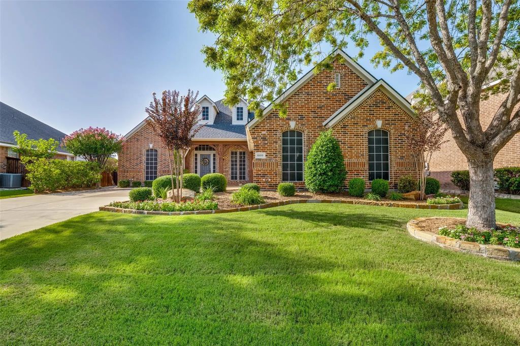 4105 Calloway Drive, Mansfield